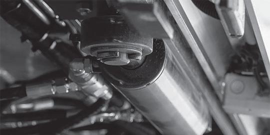 Hydraulics for superstructures